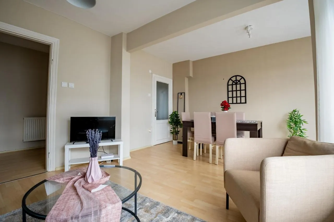 Appartamento Spacious 2 Bedroom With Panoramic Bosphorus View Provincia di Provincia di Istanbul